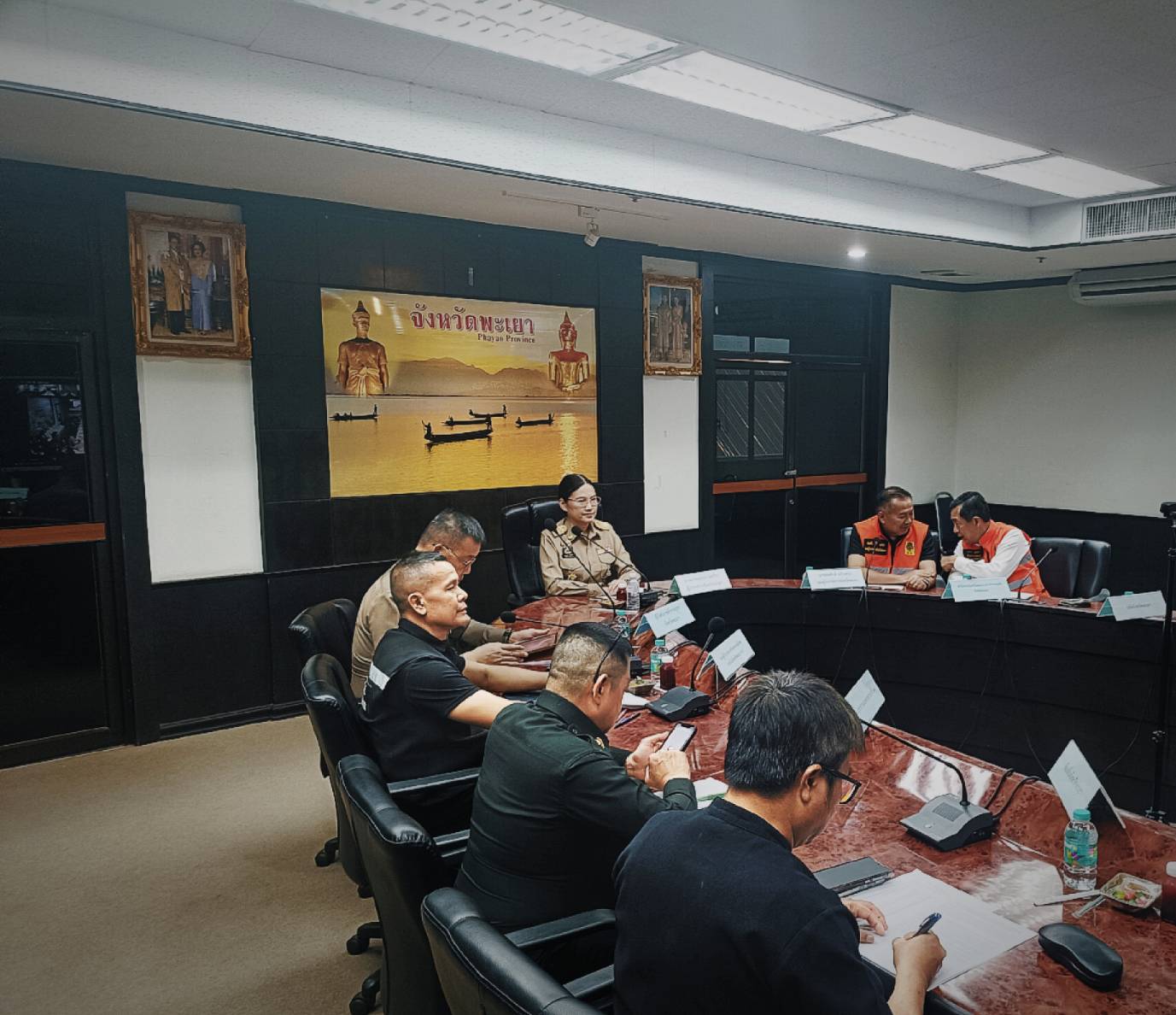 ผู้ว่าฯ พะเยา บูรณาการทุกภาคส่วนร่วมลาดตระเวน ปิดป่า ป้องกันการเกิดจุด hot spot